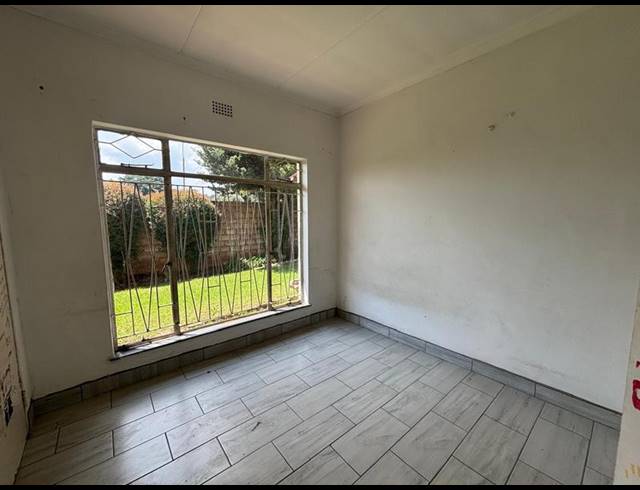 3 BEDROOM HOUSE FOR SALE IN FLEURHOF